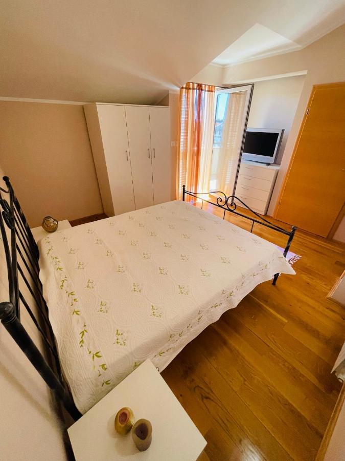 Apartments Toma Novalja Dış mekan fotoğraf