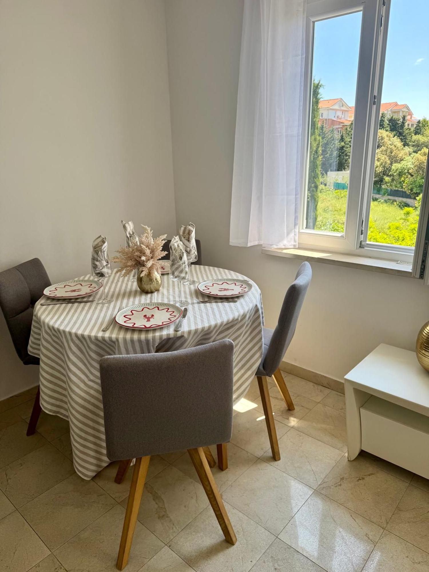 Apartments Toma Novalja Dış mekan fotoğraf