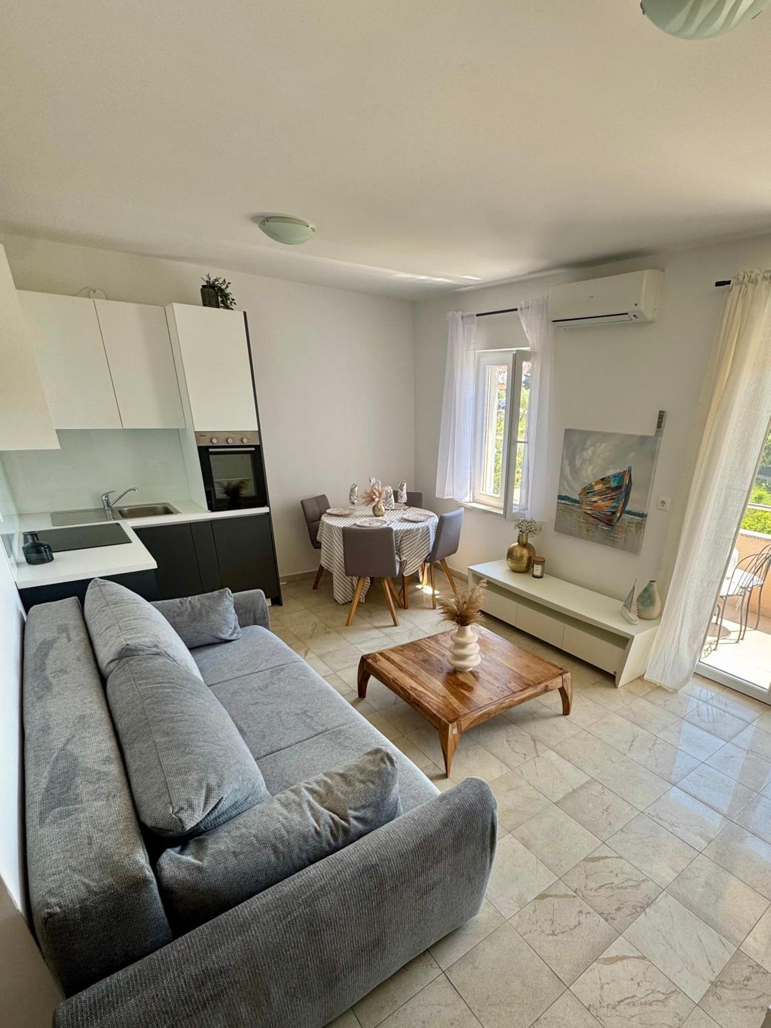 Apartments Toma Novalja Dış mekan fotoğraf