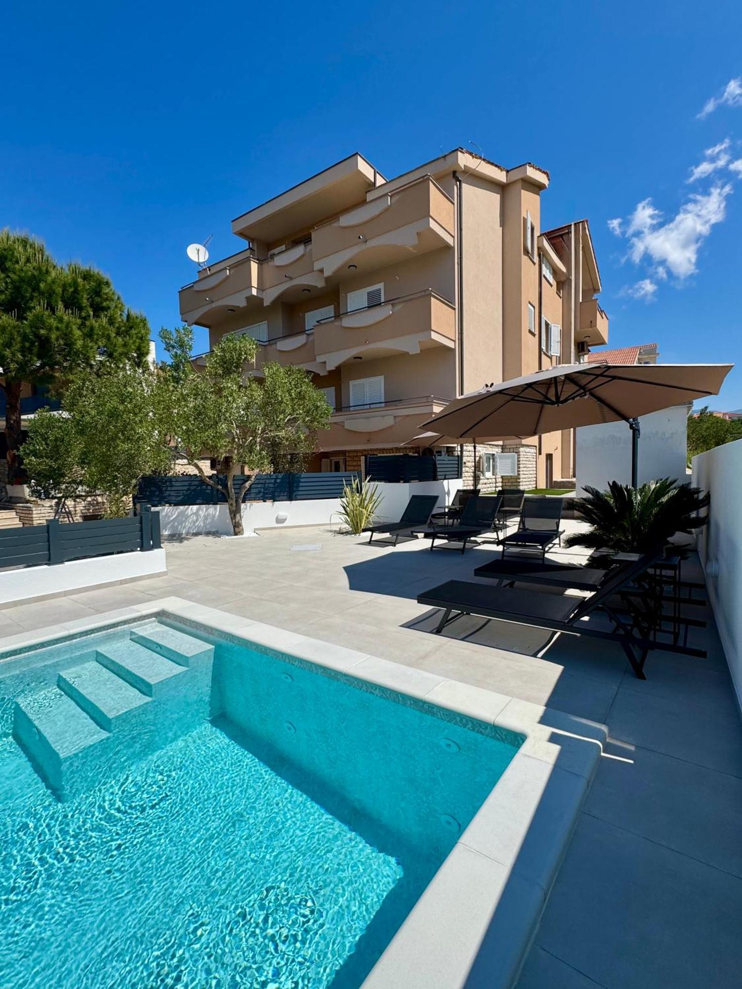 Apartments Toma Novalja Dış mekan fotoğraf